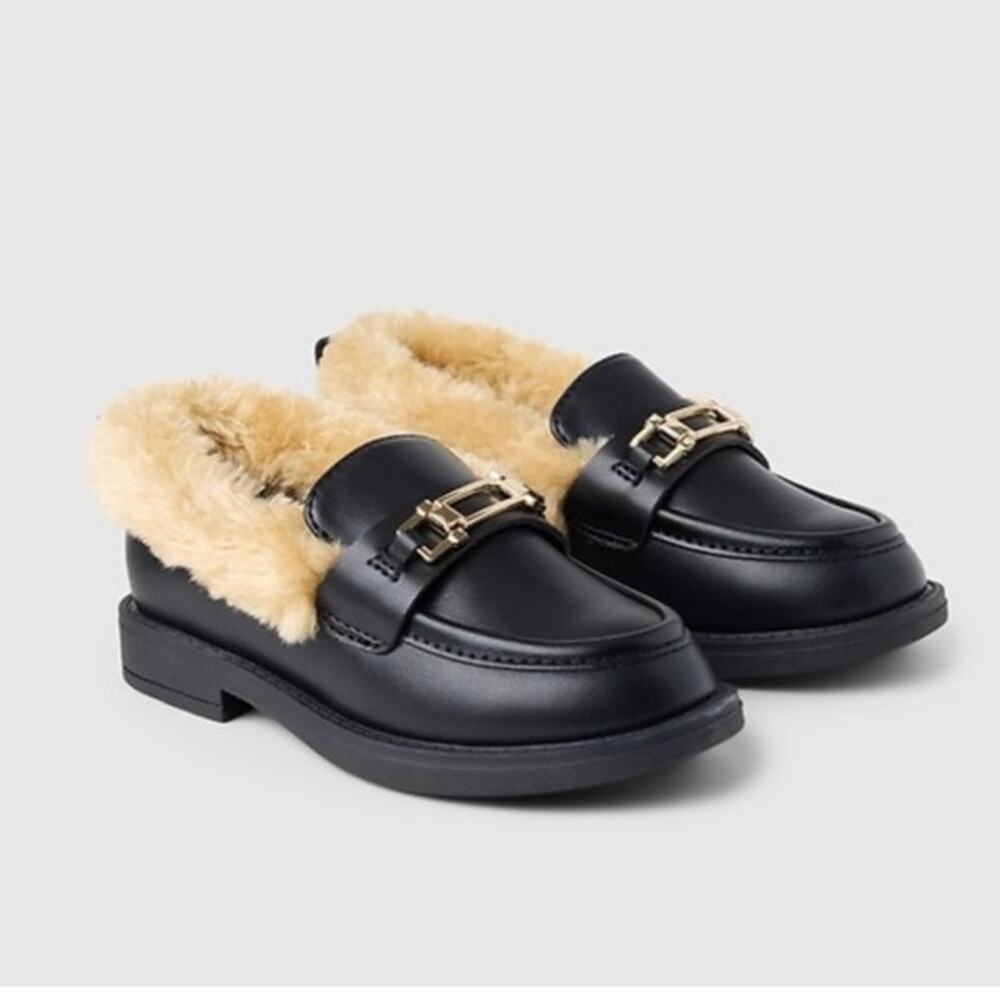 Baby & Toddler Black Fur Loafers size 4